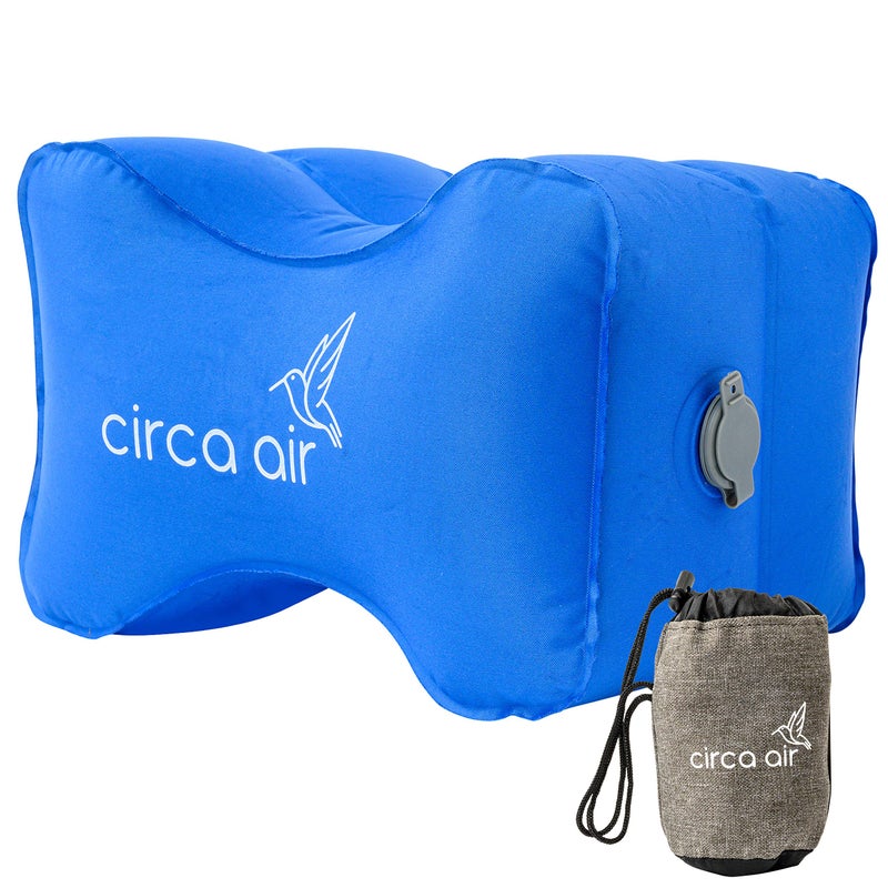 Circa Air وسادة ركبة قابلة للنفخ بالهواء من سيركا للنوم الجانبي - وسائد ركبة لتقويم العظام للنوم وتخفيف آلام الظهر وآلام الساق والورك أو آلام المفاصل. يزن فقط 1.98 أونصة، مثالي للسفر/المنزل - Image 1